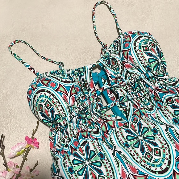 NWT BECCA BY REBECCA VIRTUE Sarai Plunge One Piece Swimsuit - Picture 6 of 12